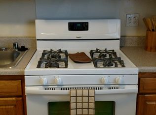 2 Rosecrans Pl APT TA, Nottingham, MD 21236