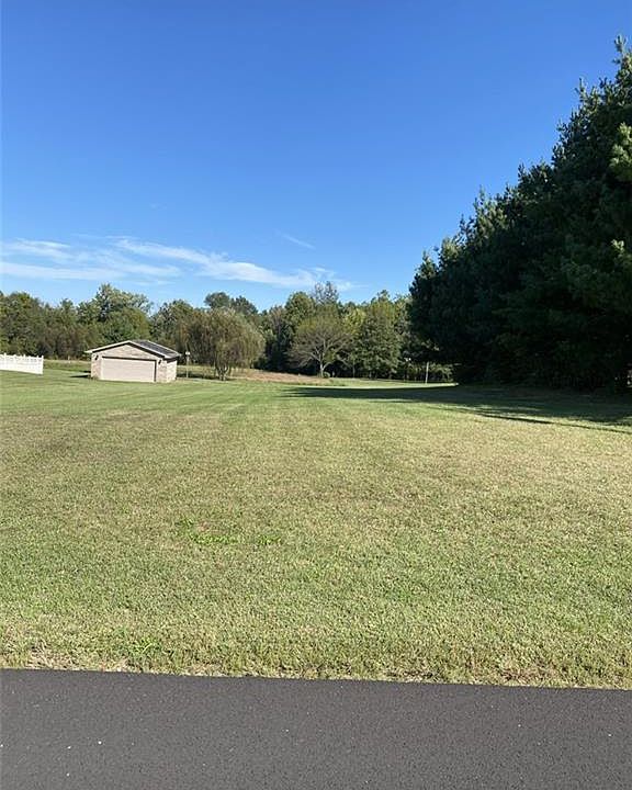 2nd image of 3000 N County Road 975 E