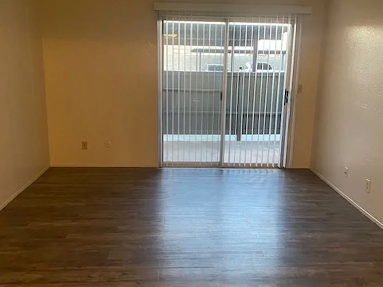 3900 El Potrero Ln #12 — Photo 5