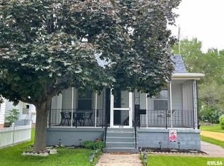 628 2nd Ave S, Clinton, IA 52732