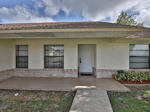 4th image of 2861 Sweet Springs St