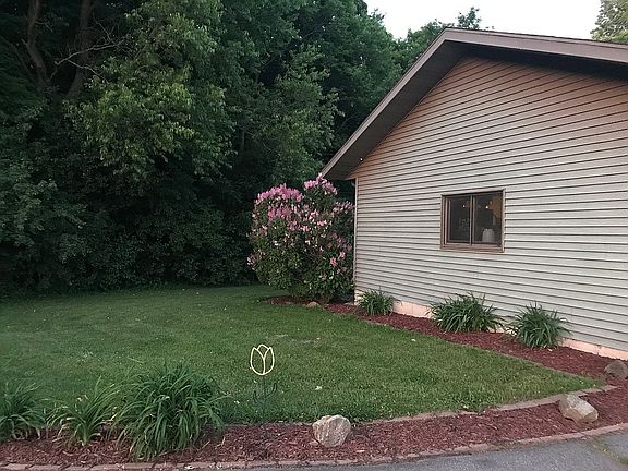 4th image of 213251 Webertown Ave