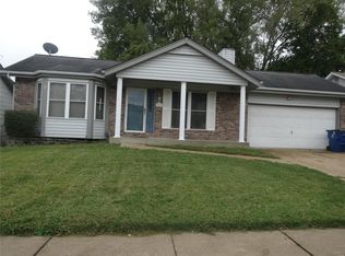 2112 Monks Hollow Dr, Florissant, MO