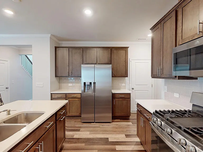 1631 Chestnut Tree Dr — Photo 8