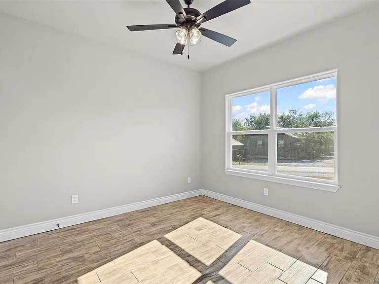 3402 Hilltop Rd — Photo 26