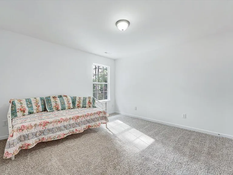 1005 Martin Bench Ct — Photo 37