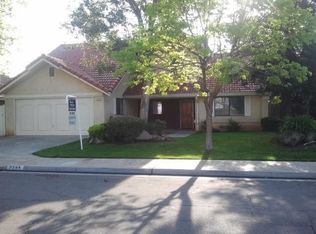 9584 N Shannon Ave, Fresno, CA 93720