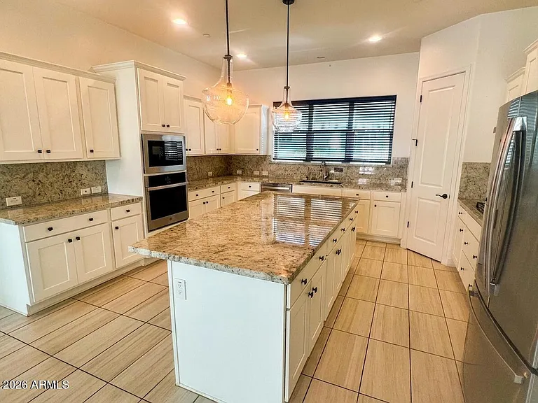 20726 W Colter St — Photo 9