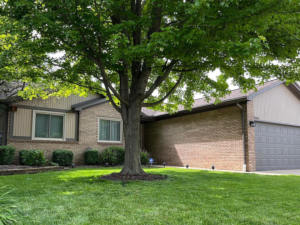 1st image of 46517 Springhill Dr