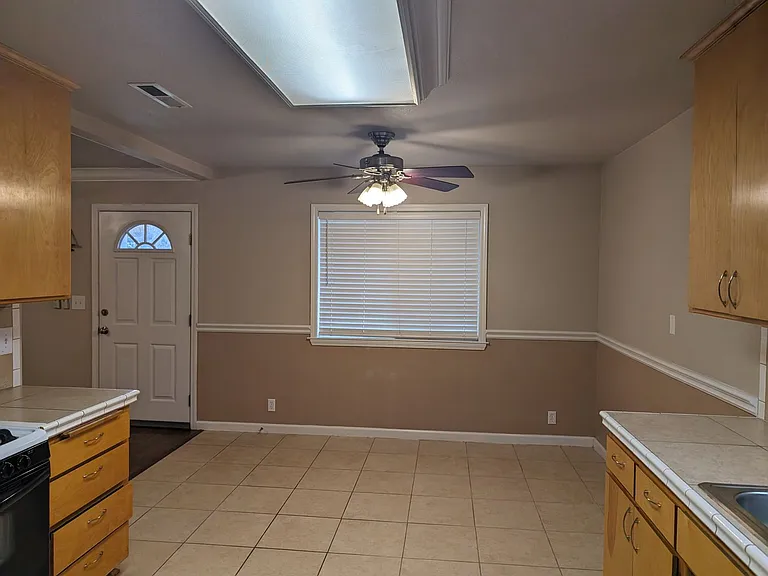 3861 Hurner Ct — Photo 5