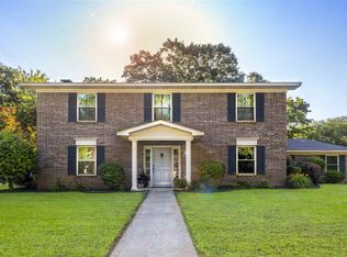 1904 Warwick Cir W, Longview, TX 75601