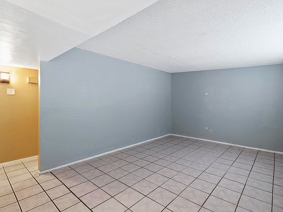 5th image of 9108 Norwich Way