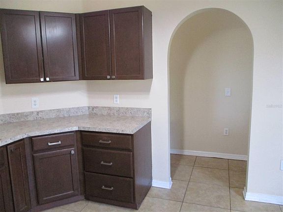 4th image of 6209 Ansley St