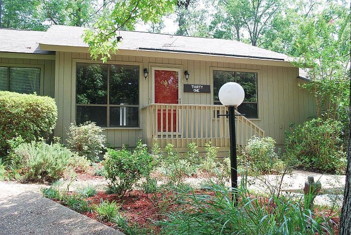 1st image of 31 Eagle Peak Cir