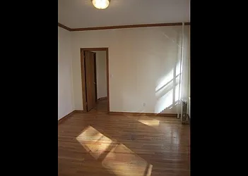 Rented by Manhattist