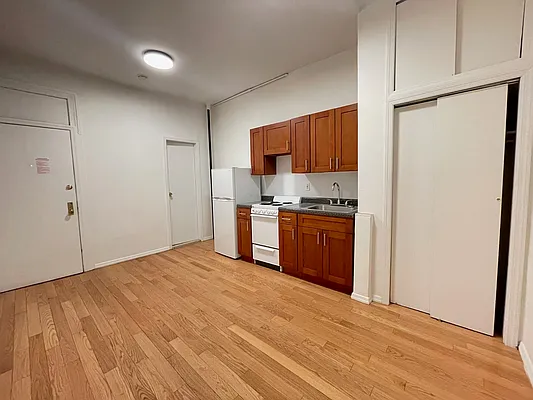 Rented by Best Apartments North Inc | media 16