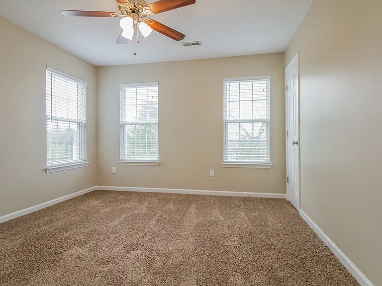 1716 Carlyon Ct — Photo 11