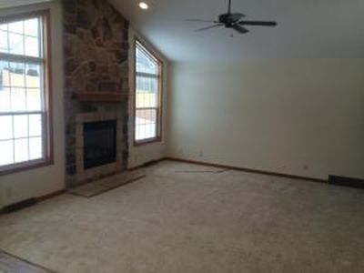 120 Red Apple Dr, Janesville, WI, 53548