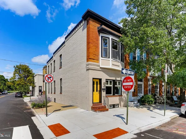 38 S Potomac St, Baltimore, MD 21224