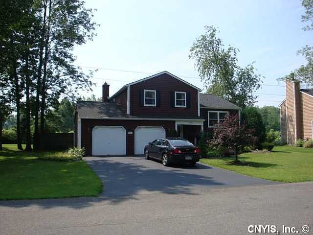 1st image of 3028 Peony Farm Ln