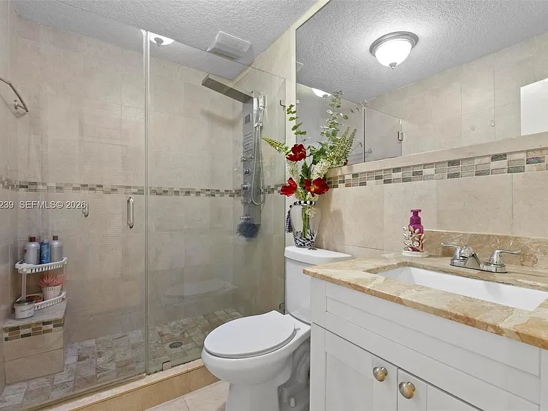 14012 SW 38th Ter — Photo 30
