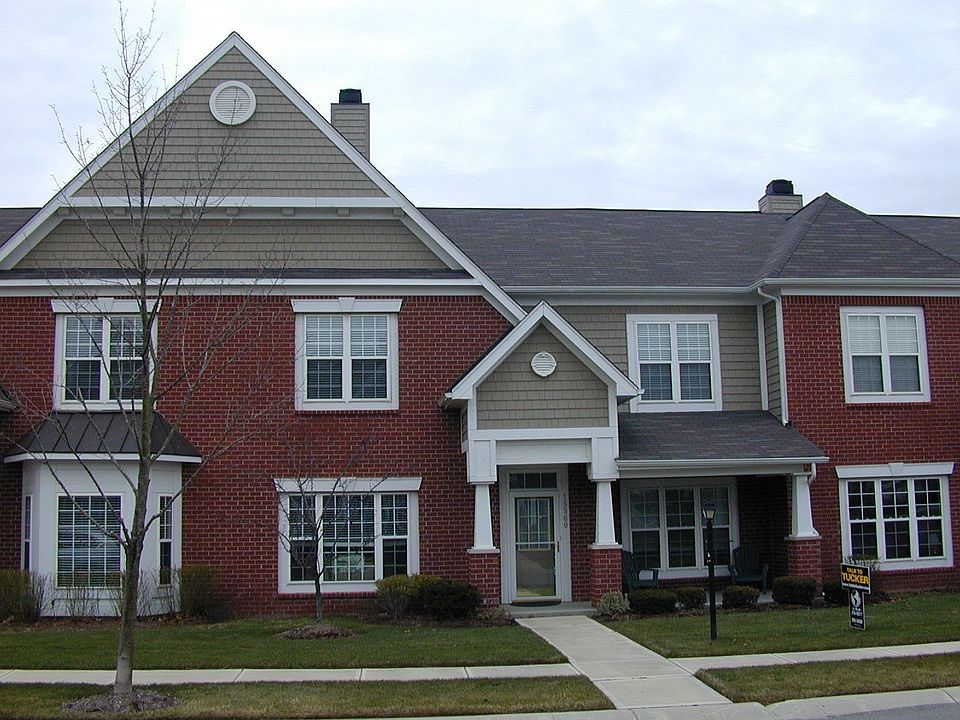 Condo townhome