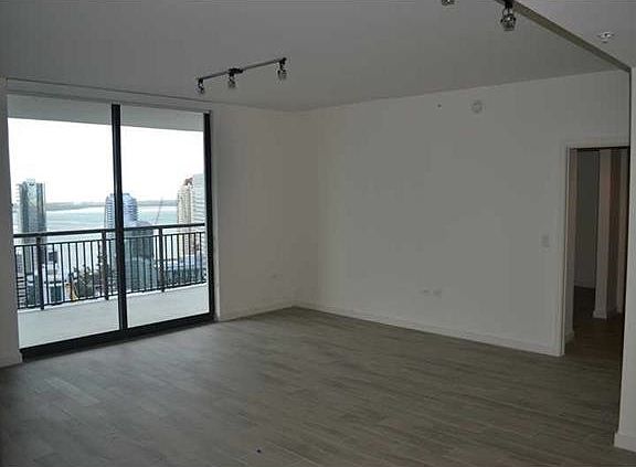 5th image of 999 SW 1st Ave APT 3307
