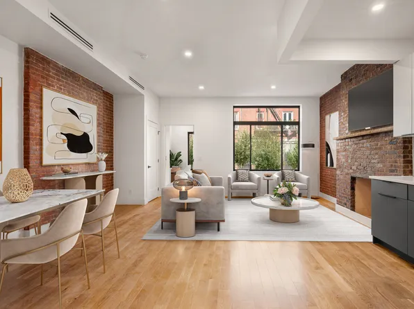 59 West 70th Street image 1 of 14