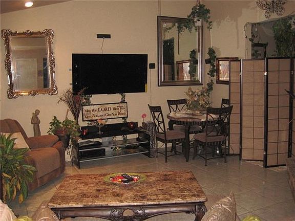 2nd image of 417 Kenya St