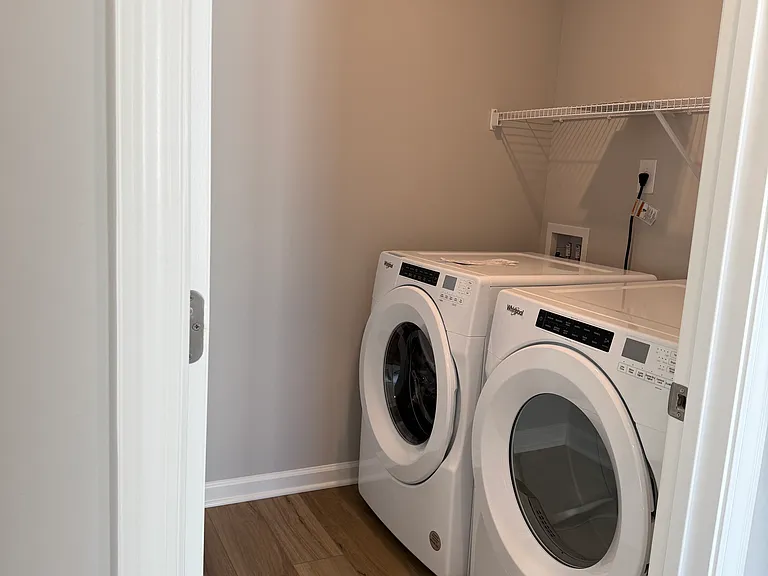 2nd floor Laundry