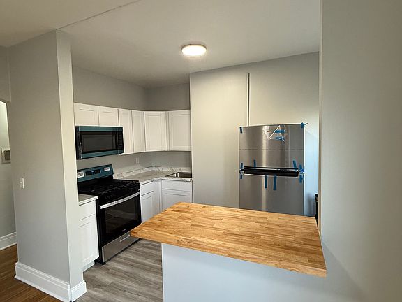 4th image of 504 Brooks Ave #0f7620428