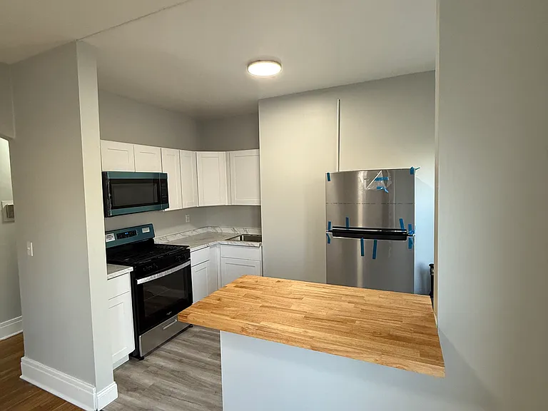 Brookview Apartments — Photo 4
