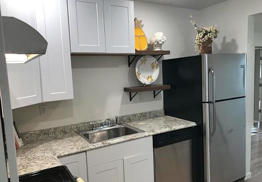 2nd image of 2923 Alabama Dr