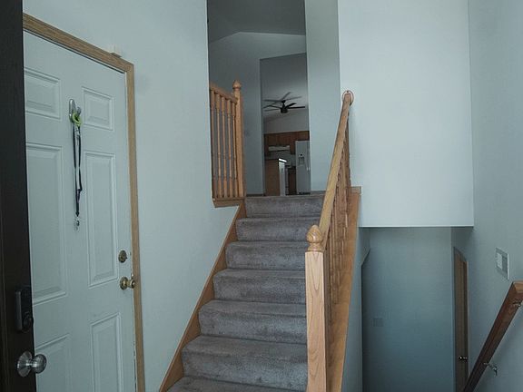 3rd image of 425 Keller Ave