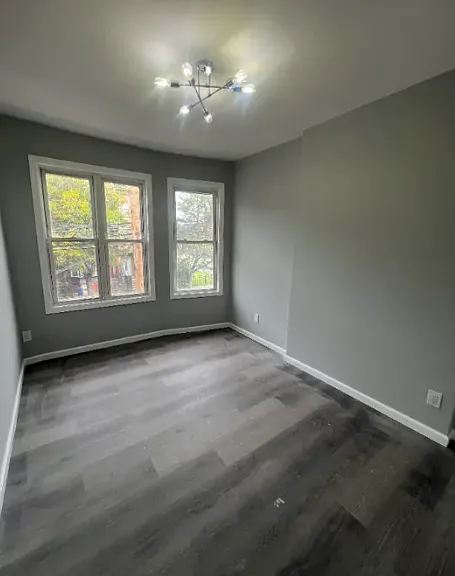 54 9th Ave #1 — Photo 10