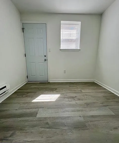 2312 Greenwich St — Photo 6
