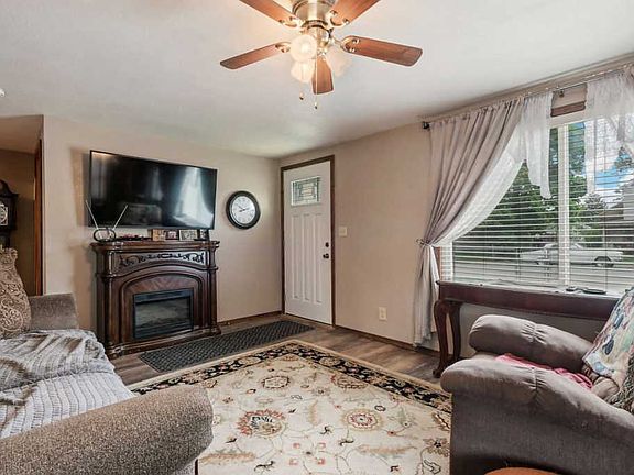 4th image of 2223 E Dalke Ave
