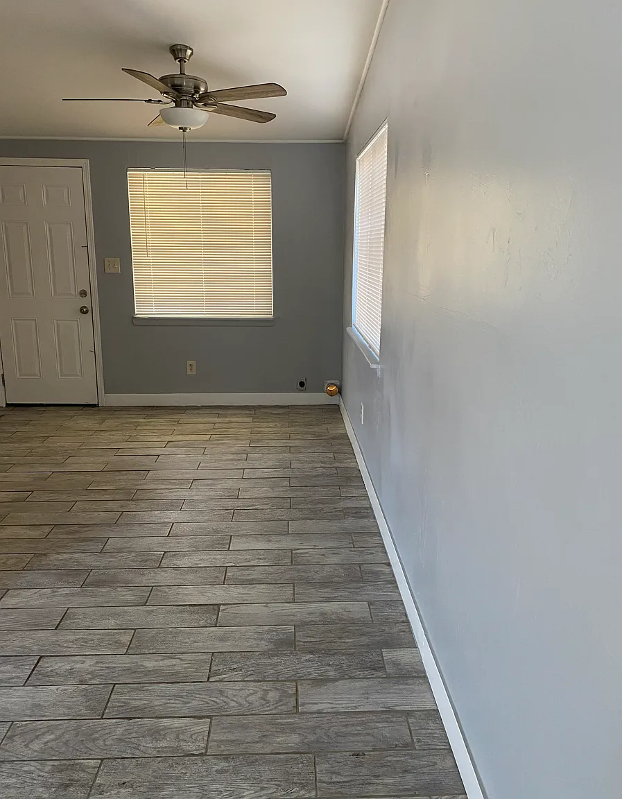 2 bed, 900 sqft, $1,395 — Photo 3