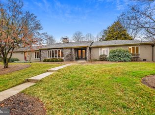 10903 Watermill Ct, Oakton, VA 22124