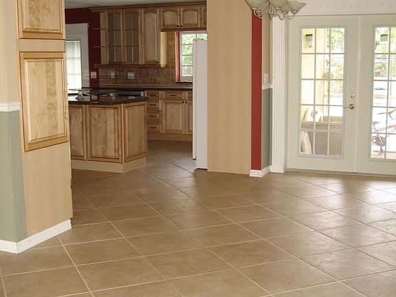2nd image of 8439 NW 20th Pl