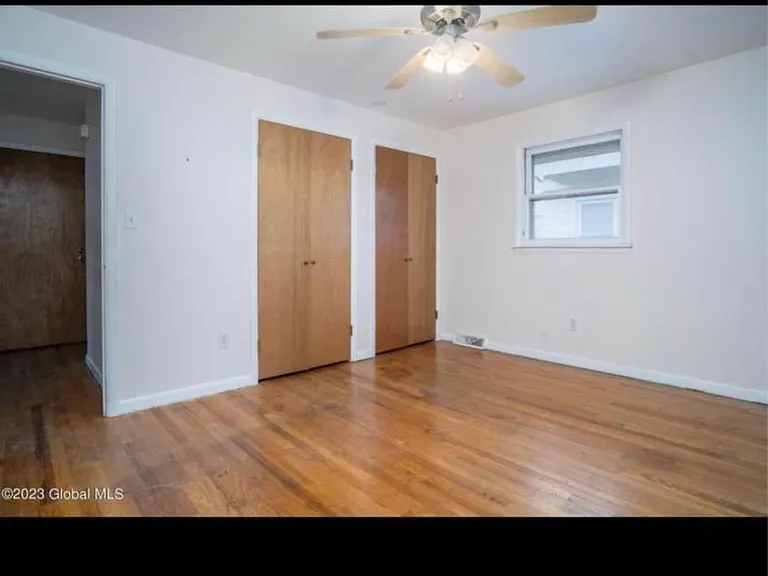 19 Tampa Ave #2 — Photo 10
