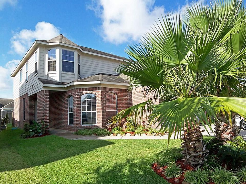 1st image of 19411 Hillside Springs Cir