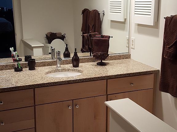 Ensuite Master Bathroom