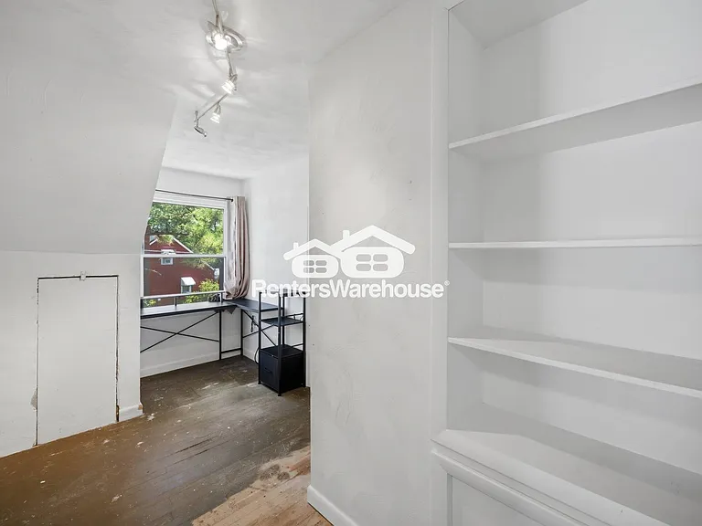 2211 North St — Photo 24
