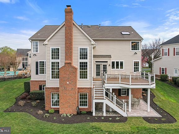 2nd image of 5786 Coachview Ct
