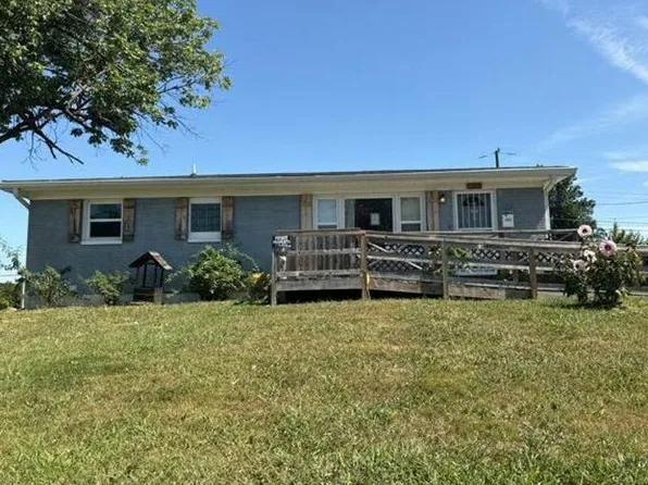 230 Maevi Dr, New Albany, IN 47150