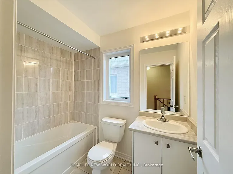 925 Crowsnest Holw — Photo 27