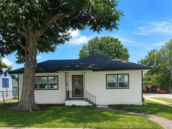 1301 Claiborne Dr, New Orleans, LA 70121