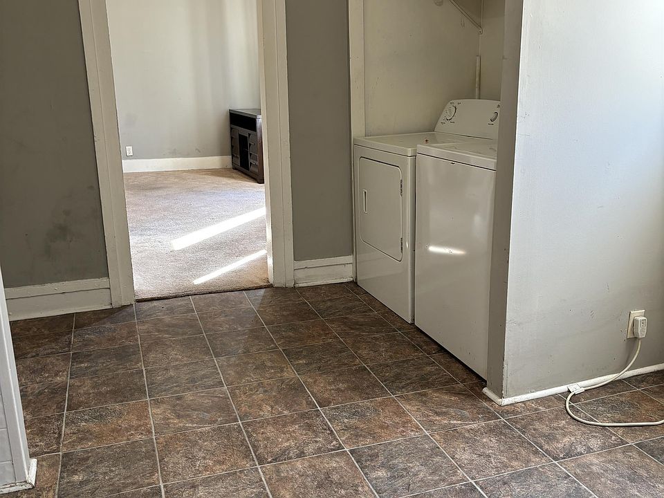 118 North Walnut Street B 118 N Walnut St Springfield IL Zillow