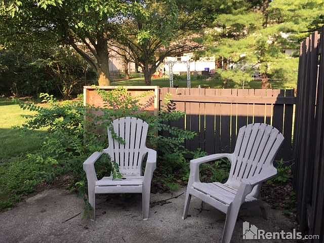 2nd image of 5461 Archway Dr
